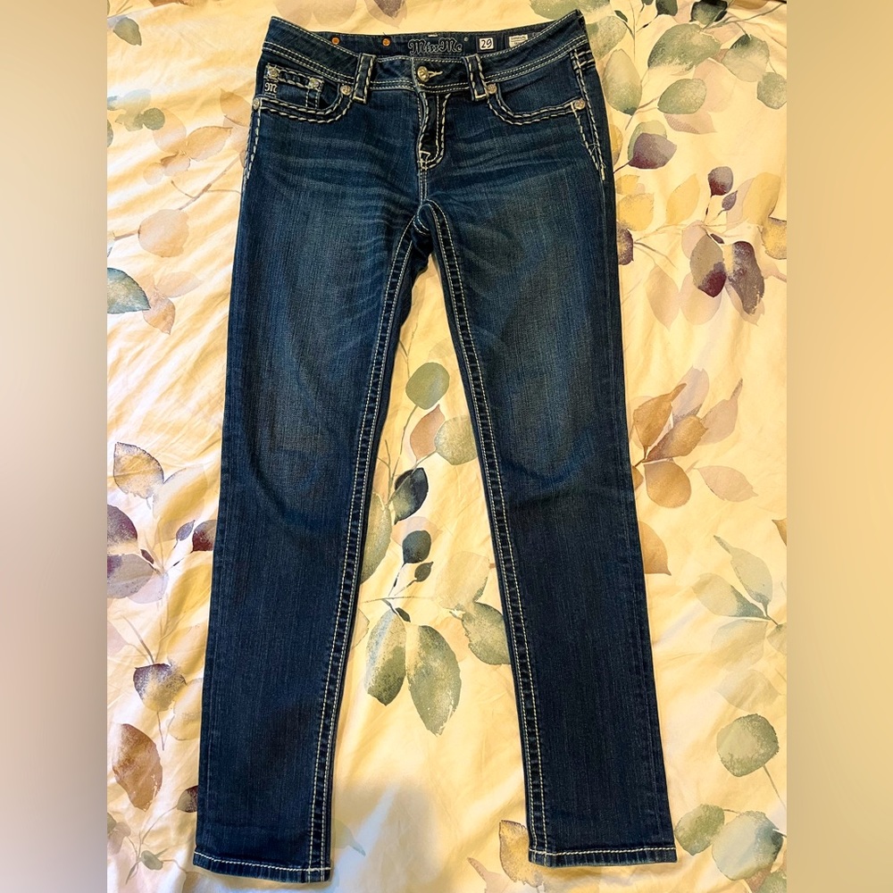 Loose Saddle Stitch Miss Me Jeans